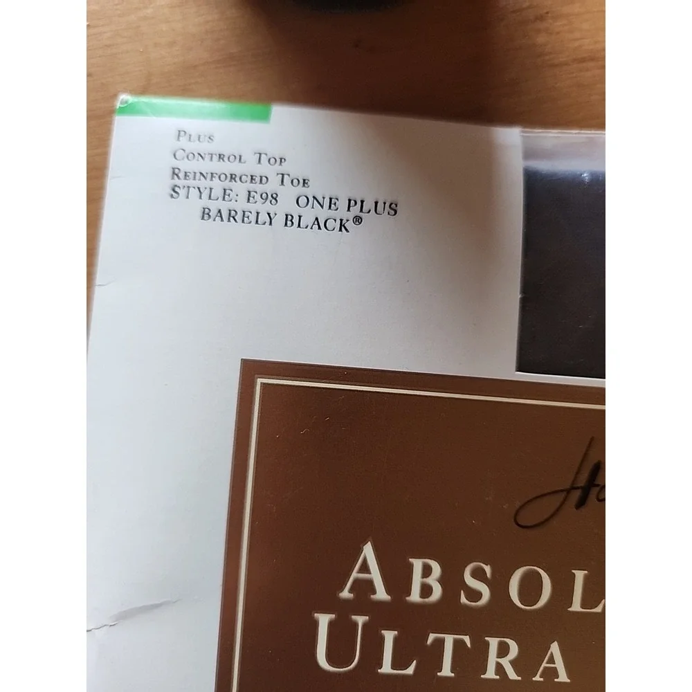 Hanes Plus Absolutely Ultra Sheer Control Pantyhose E98 Barely Black 1‎ Plus